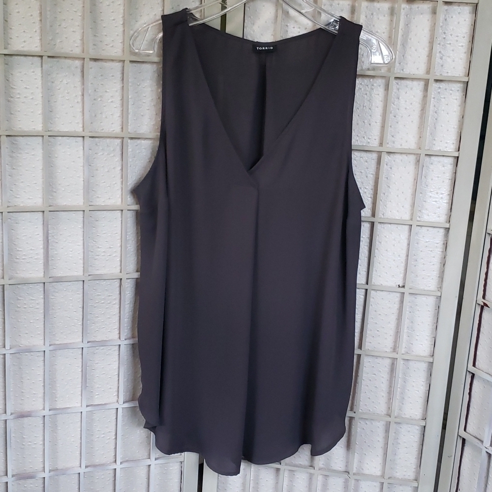 Torrid Charcoal Gray Sleeveless Tunic Top Size 1X